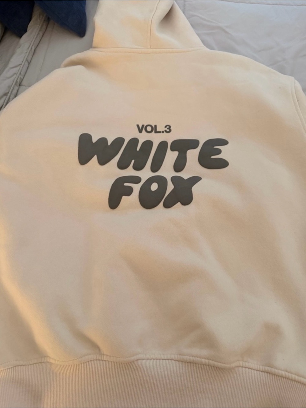 White Fox Cream Logo Hoodie & Jogger Set - Picture 4 of 6